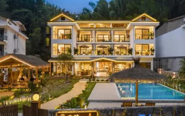 Southern Sichuan Bamboo Sea Yun Ying Gu · Private Hot Spring Homestay