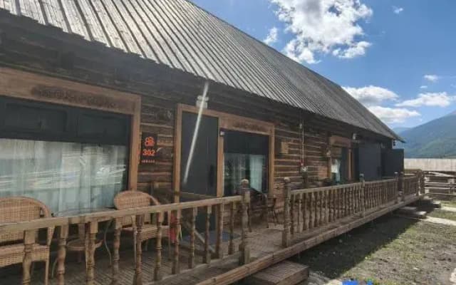 Badai Homestay(Kanas Scenic Area Store)