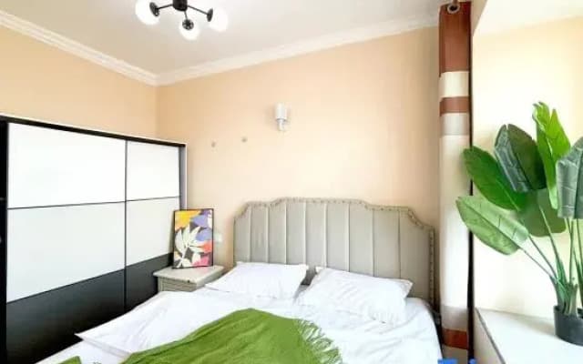 Xizhou Boutique Stay (Nanxun High-Speed Railway Station)