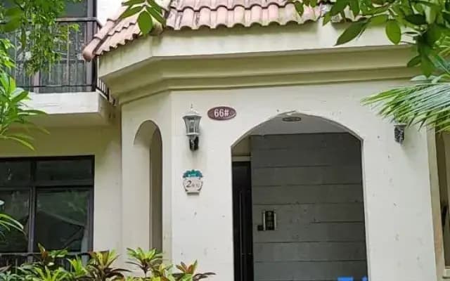 Sanya Yusu · Beautiful Time Holiday Bungalow Villa