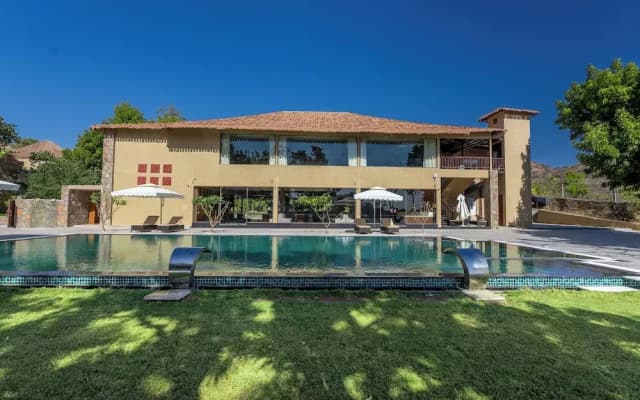 Tree of Life Amara Resorts & Spa Udaipur