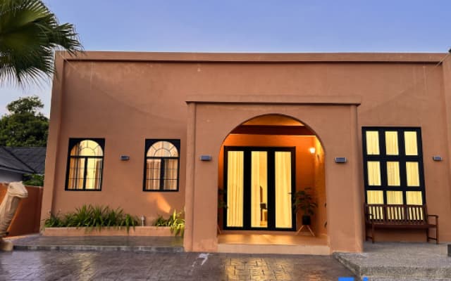 The Luxurious 28 @ Morocco Villa
