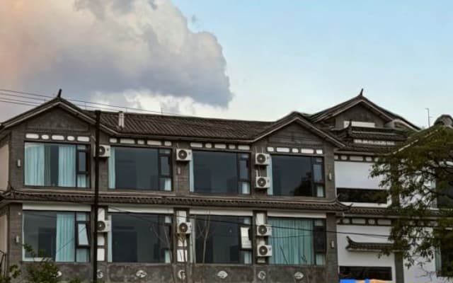 Dali Three Cats Handmade Homestay