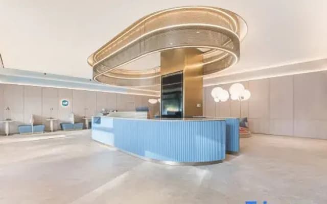 HanTing Hotel (Zhenjiang South Station Zhanqian Road)