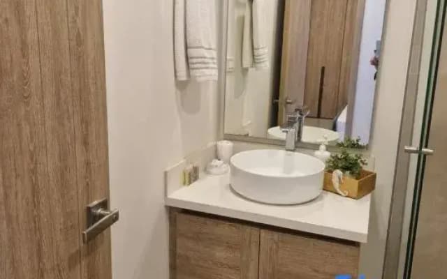 Apt 2 rooms with private beach and ideal pool