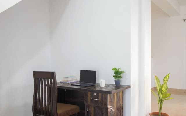Alaya Stays Querencia 5BHK with HillView
