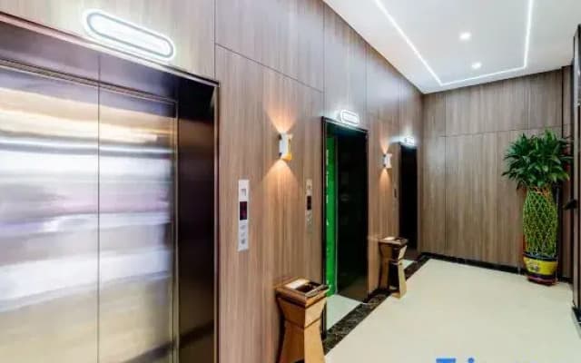 Jingran Wisdom Hotel (Hohhot Airport High Speed Railway East Station)