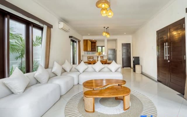 Villa Unagi – Chic 2BR Tropical Escape in Canggu - A Luxury Private Villa By Balinest Villas