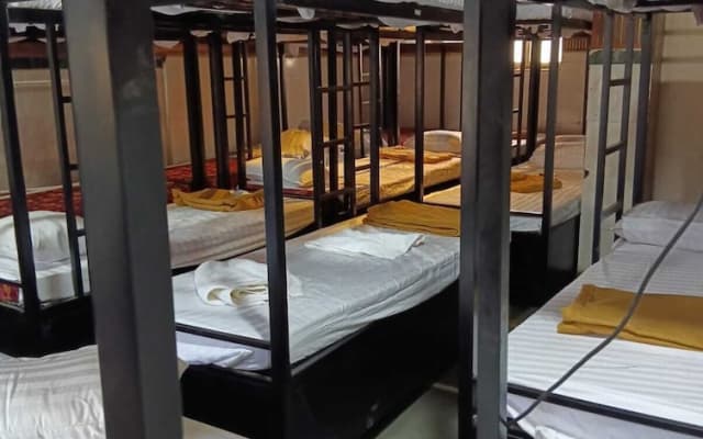 Nawab PG & Hostel Bhiwandi