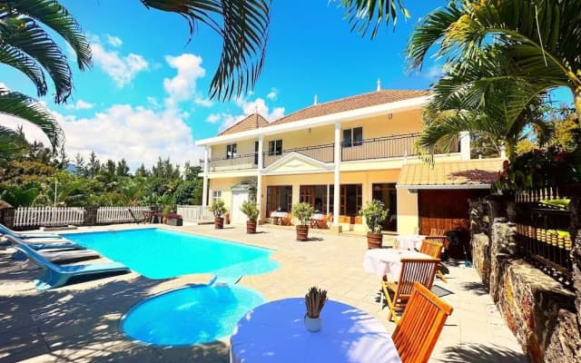 KOA Hotel
