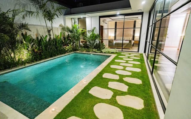 La Boutique Lux's Villas Seminyak Bali