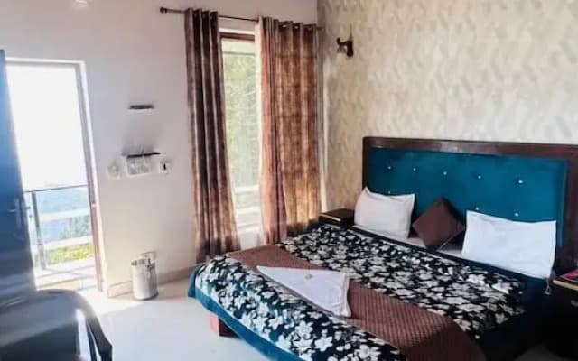 The Pari world Homestay and Restaurant