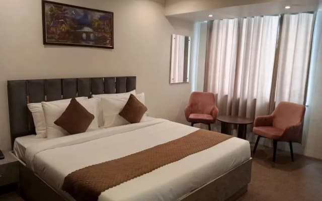Nat Grand Regency