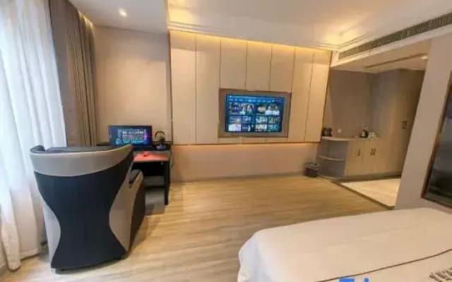 SUANCE HOL BATING Competition Cabin E-Sports Hotel