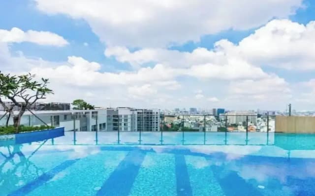 Nova Saigon Airport Botanica Premier Apt