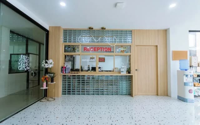 The Rich Hotel
