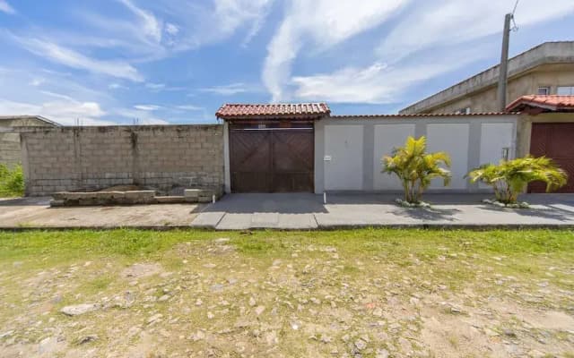Casa Para 6 Pessoas com Churrasqueira em Peru be
