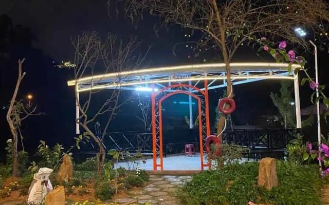Villa & Coffee Vuong Bao Long Dalat