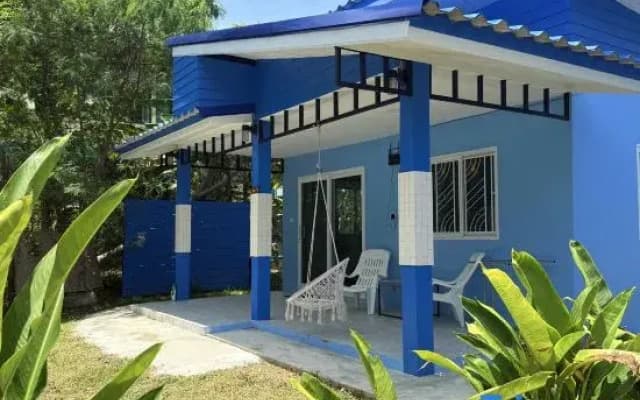 Deniz’s Temple Hideaway