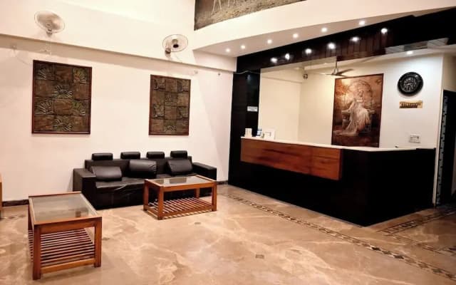 Hotel Badrika Inn