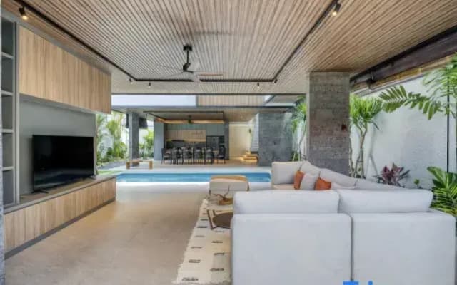 Sui A2: 3BR Villa • Prime Location by Berawa Beach - A Luxury Private Villa By Balinest Villas