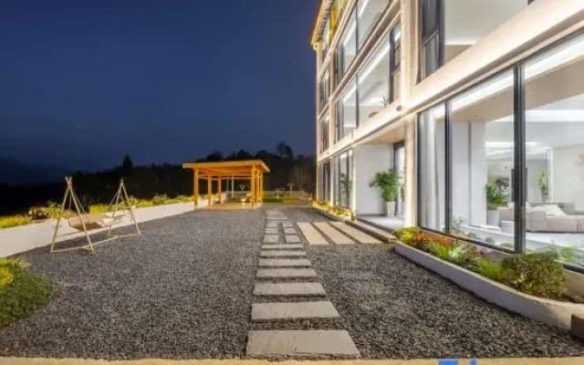 Qingguo Luxury Villa for Parent-child Vacation in Anji (Longwangshan Gorge Drifting Store)