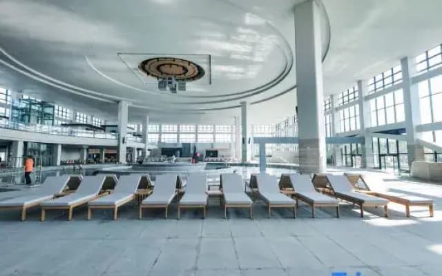 Xianning Yitang Hot Springs Resort Hotel