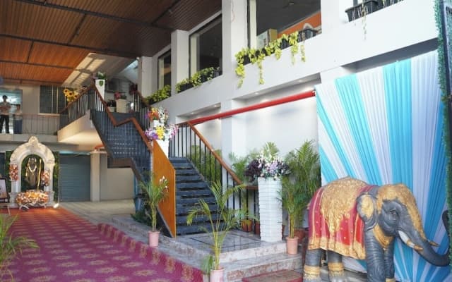 Hotel Bajaj Residency