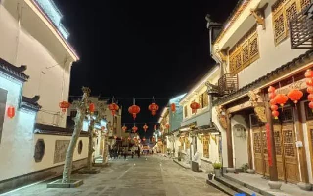 Lanxi Yunyanxuan Homestay (Zhuge Baguacun Branch)