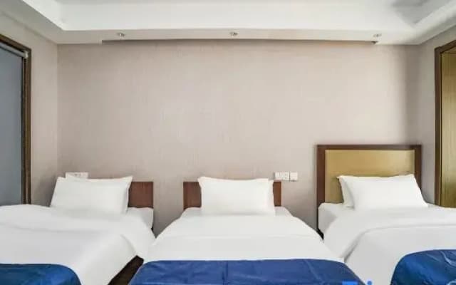 Ze'an Runliu Hotel