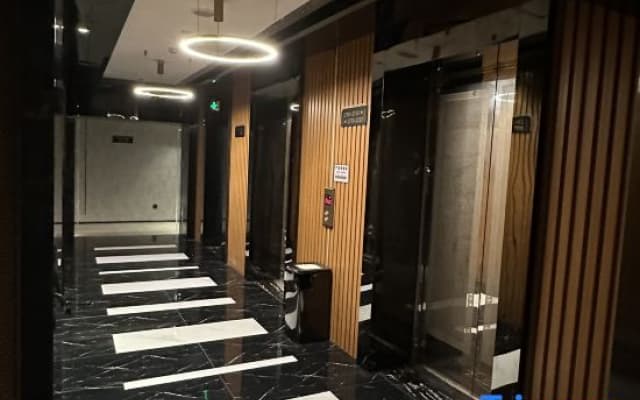 Puyue · Puy High-Rise River View Boutique Stay (Chongqing Jiefangbei Area/Hong Ya Dong)