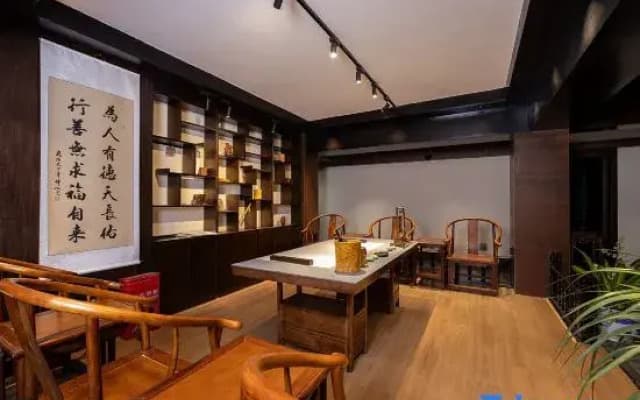 Li Family Courtyard Zen Hotel (Hongya Liujiang Ancient Town Branch)