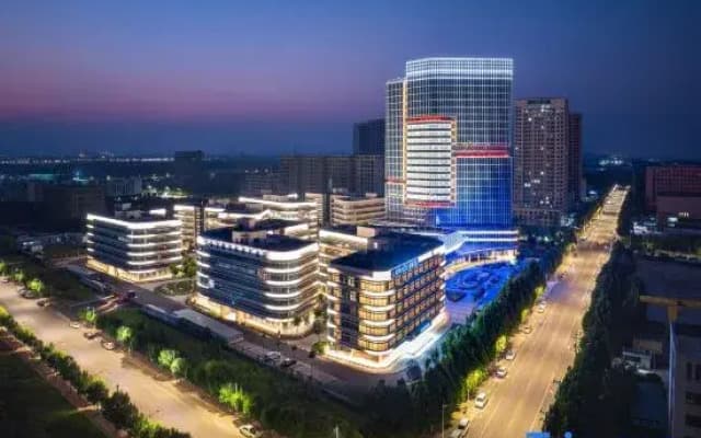 Lavande Hotel (Baoding Lekai North Avenue Yuanchuang Smart Center)