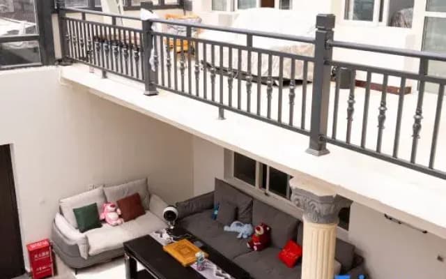 Shangri-La Songlan Hostel (Dukezong Ancient City)