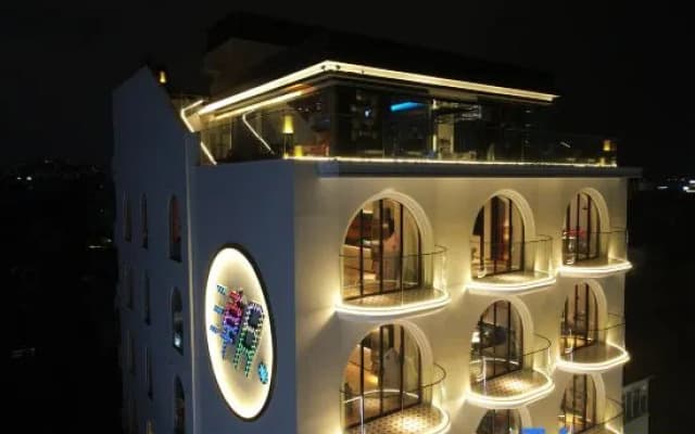 Tide hotel