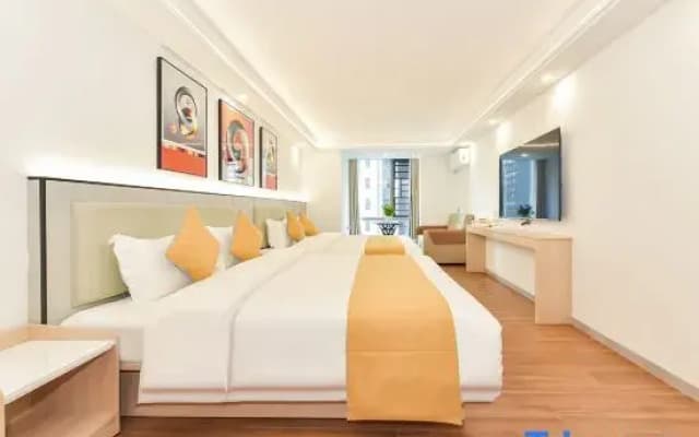 Impression Homestay (Guiyang MixC)