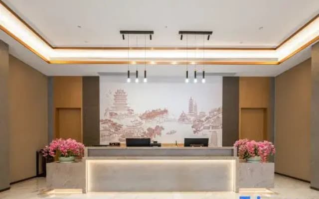 Yunju Hotel