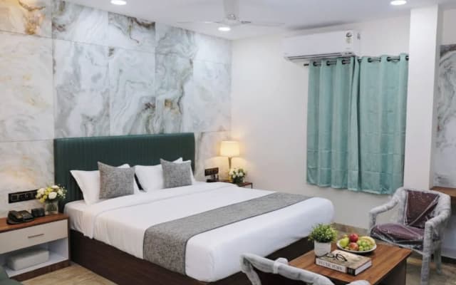 Hotel Anmol One