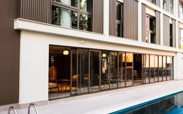 Отель Lei Hotel