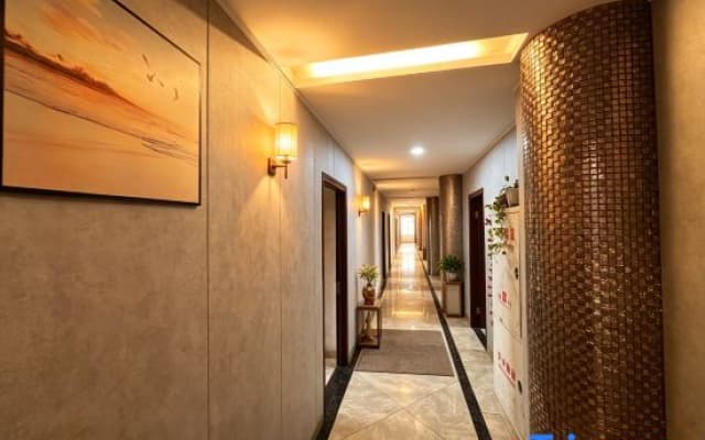 Jiaxing Yijia hotel