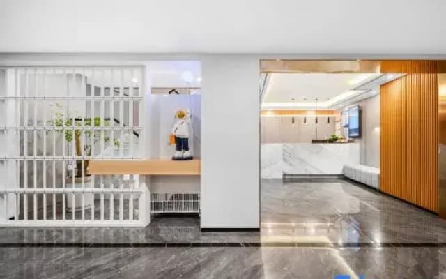Impression E-sports Business Hotel (Lushan Branch)