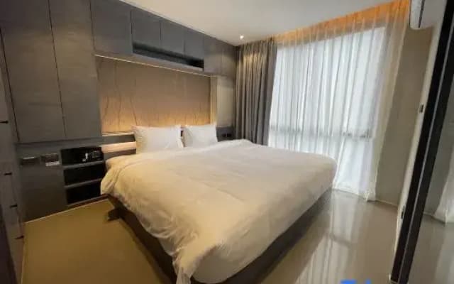 Popular Kamala City Gate 1 bdr 3 Pools