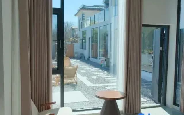 ShanHai Smartscape Courtyard