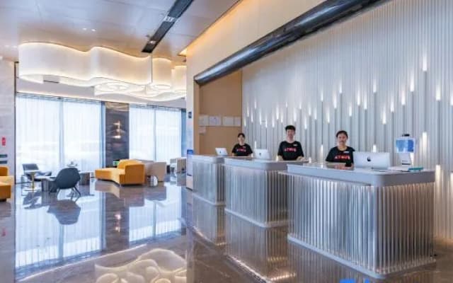 Atour Hotel (Wuhan Optics Valley Plaza Yangjiawan)