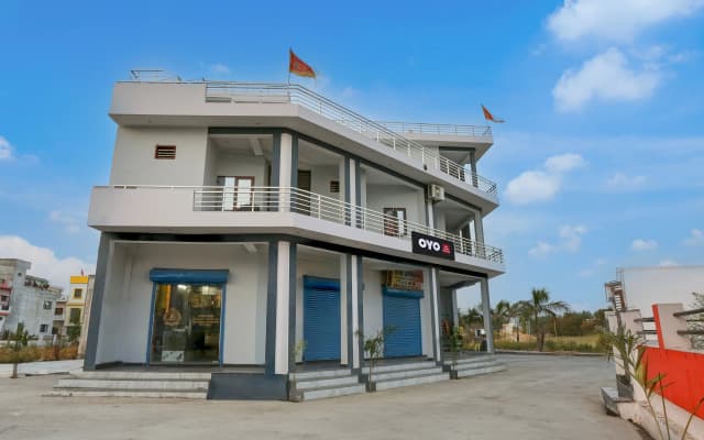 Hotel O Adinath Guest House