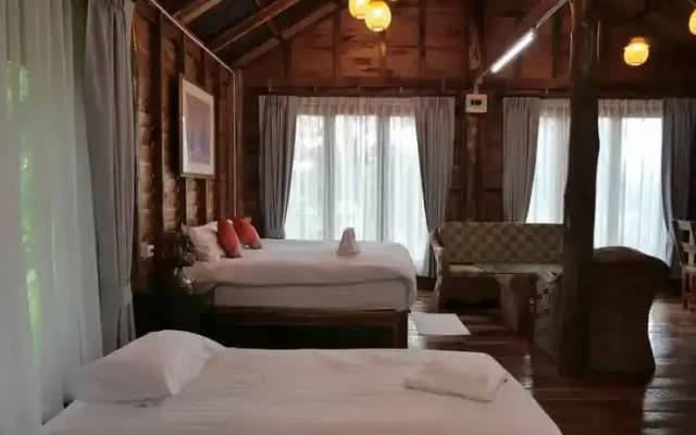 Baan Suan Kaew Khampaeng