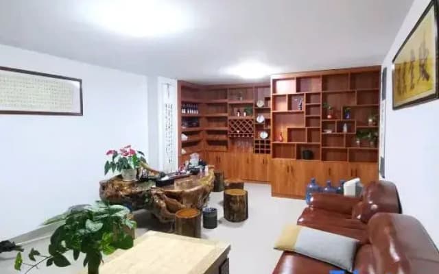 Fushang Hotel (Jianshui Ancient City South Gate Branch)