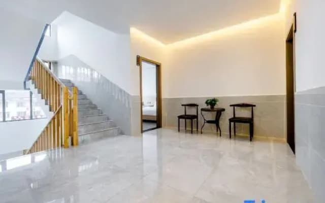 Hongya Xiangju Homestay (Wawu Mountain Scenic Area)