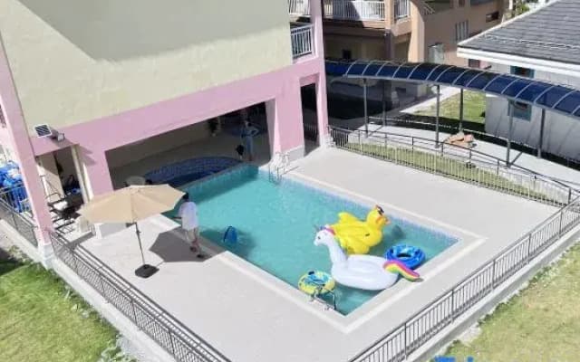 Platinum Hotel