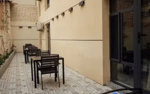 Rujia Yayuan Homestay (Ancient City of Kashgar Scenic Area Aitigar Square)